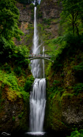 Columbia River Gorge: Multnomah Falls (620 ft.)